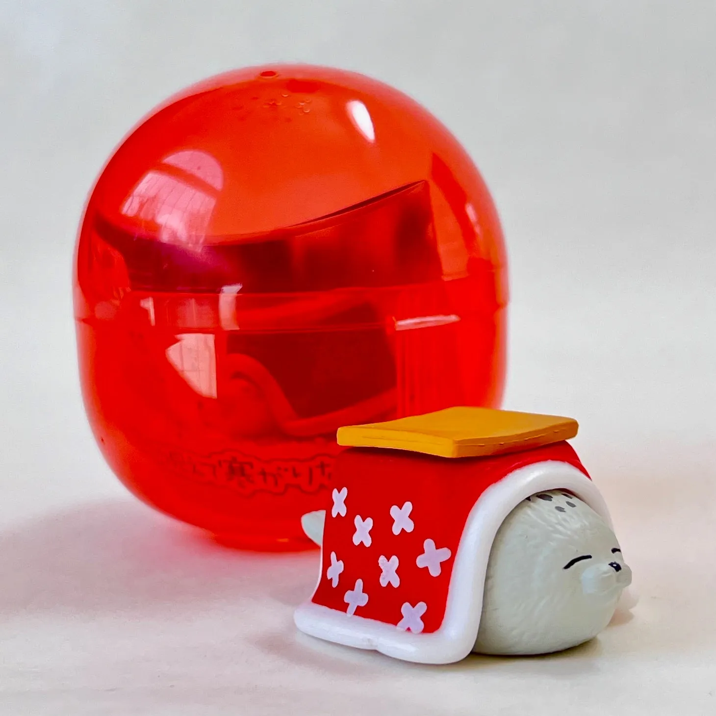 70332 Kotatsu Cold Cozy Animals Figurine Capsule-5
