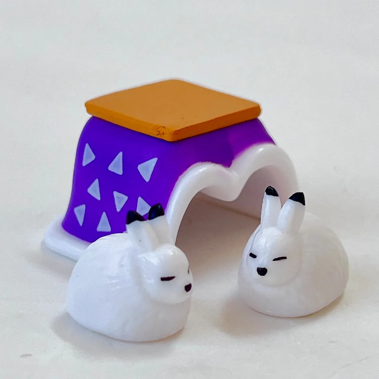 70332 Kotatsu Cold Cozy Animals Figurine Capsule-5