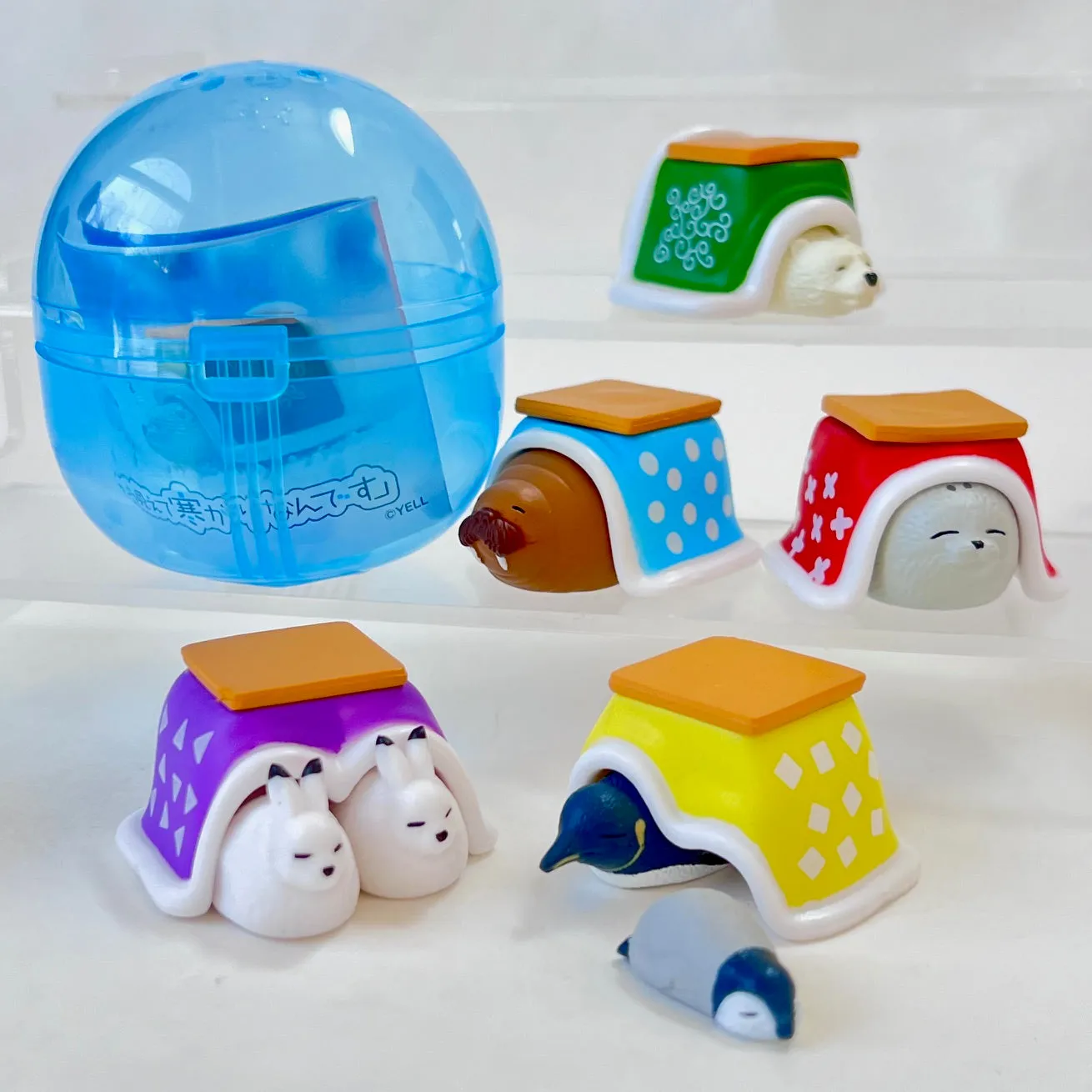 70332 Kotatsu Cold Cozy Animals Figurine Capsule-5
