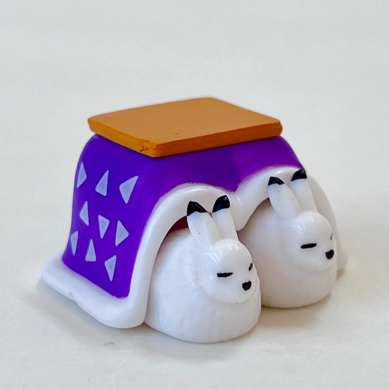 70332 Kotatsu Cold Cozy Animals Figurine Capsule-5
