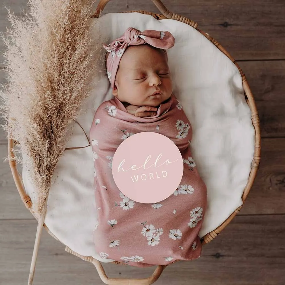 Daisy Organic Snuggle Swaddle & Topknot Set
