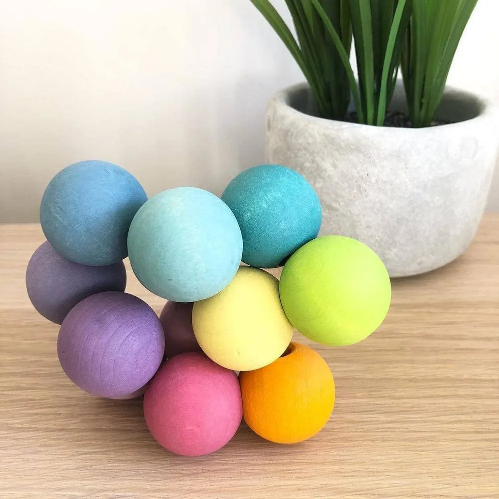 Grimm's Wooden beads grasper