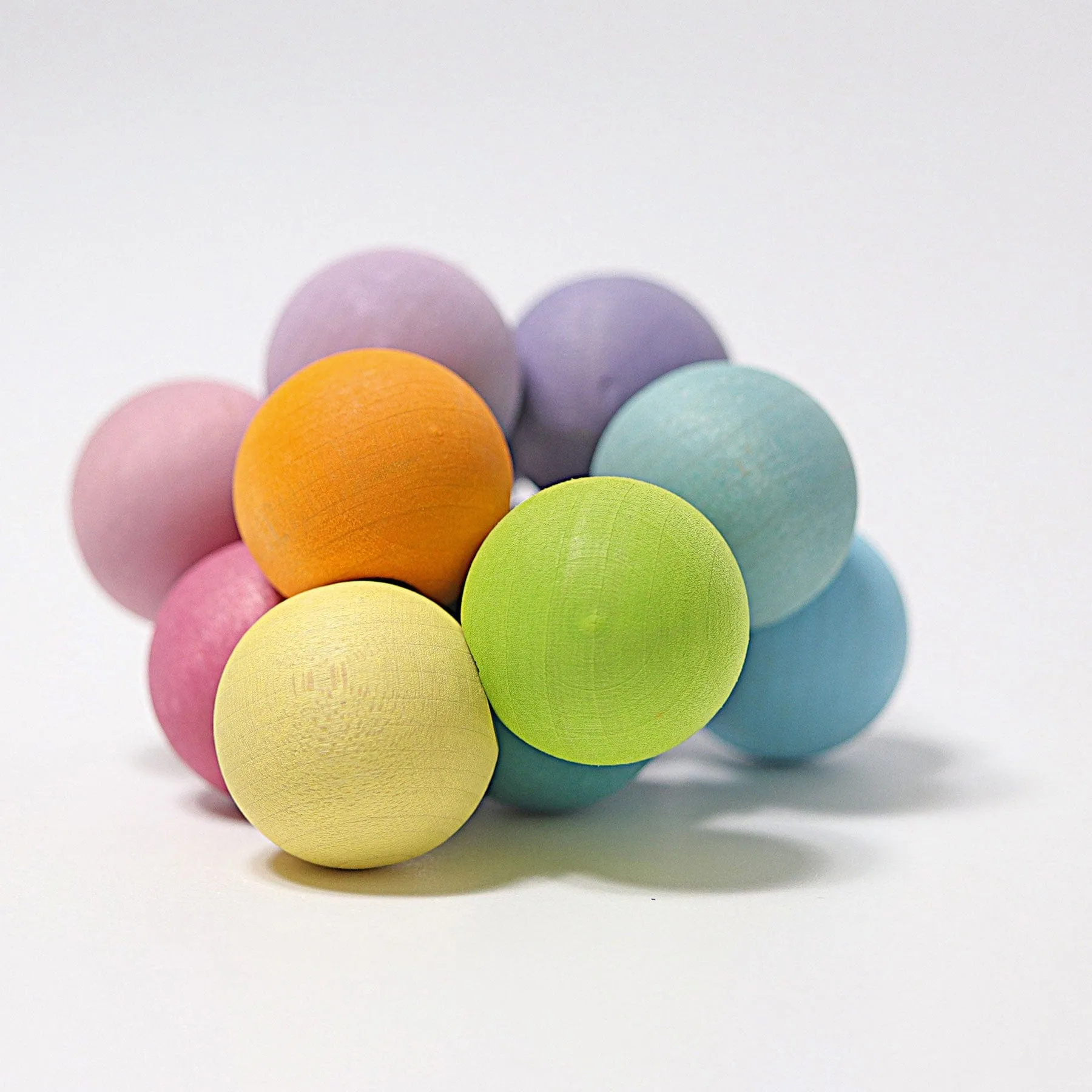 Grimm's Wooden beads grasper