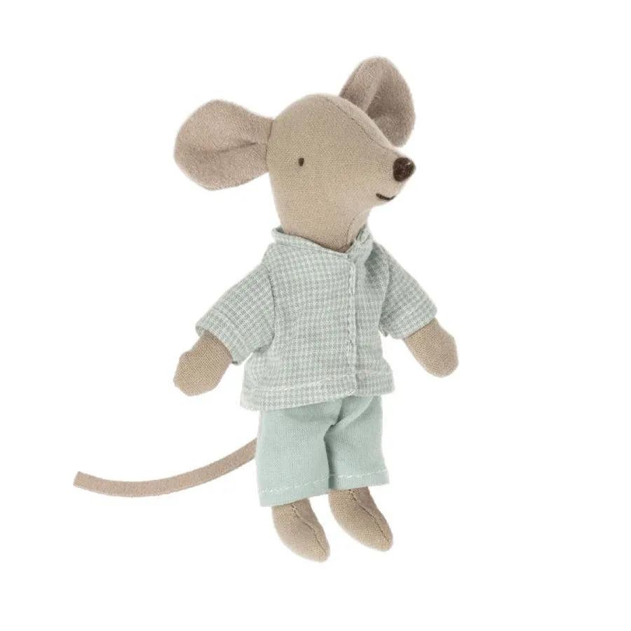 Pyjamas for Little Brother Mouse